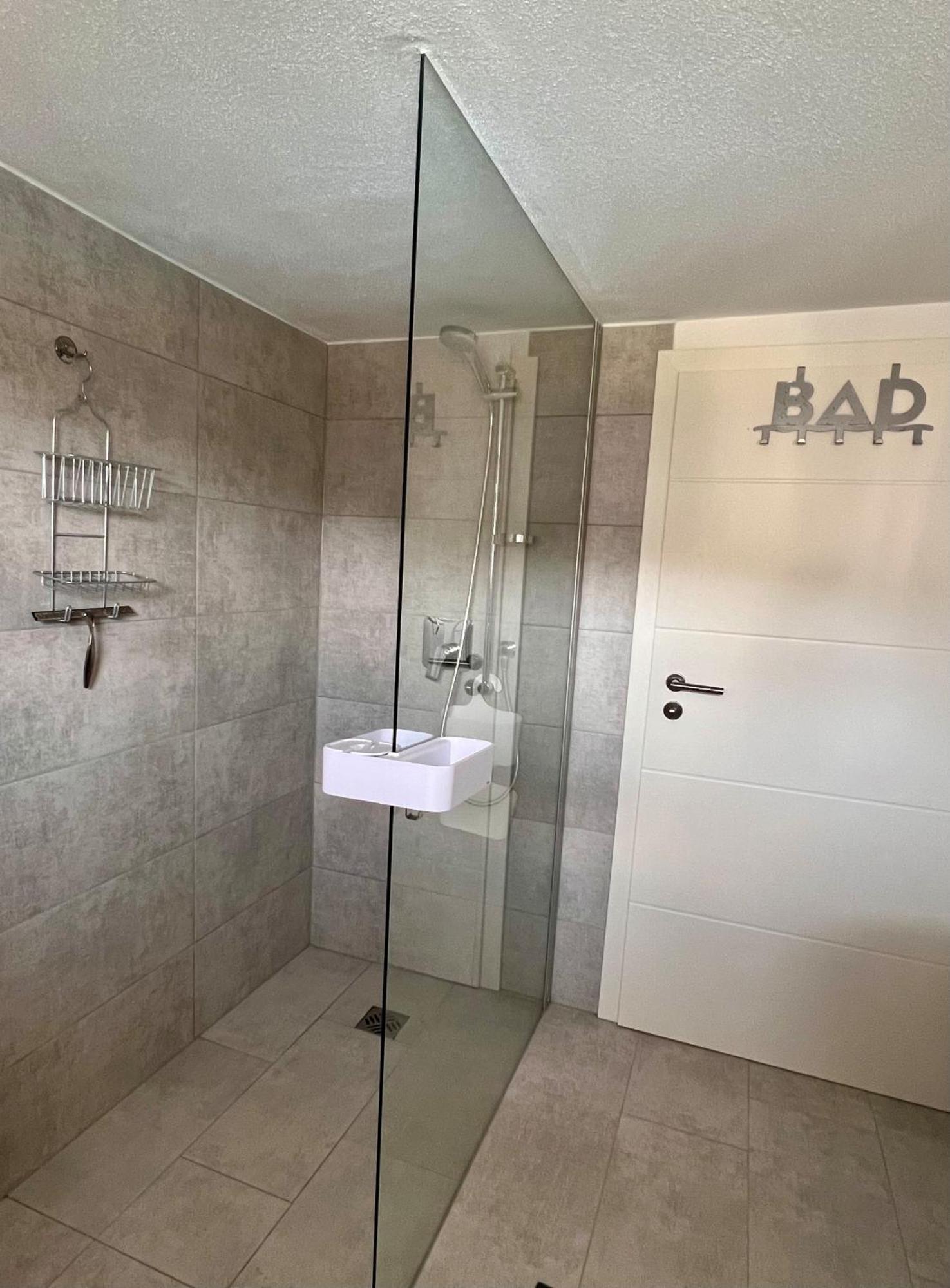 Charmante Einliegerwohnung, 3 Zimmer In Ruhiger Wohnlage, 60Qm, Mit Gemuetlicher Suedterrasse 마르부르크 외부 사진